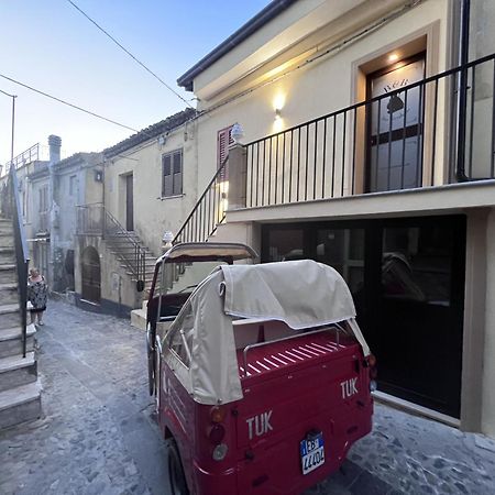 B&B San Nicodemo Ciro Εξωτερικό φωτογραφία